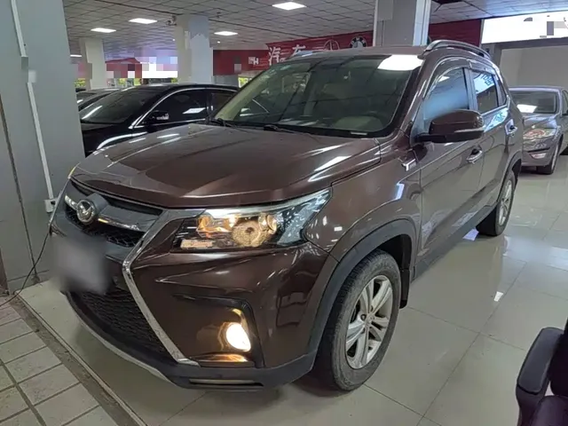 BAIC Huansu S5 2017 1.3T Manual Luxury