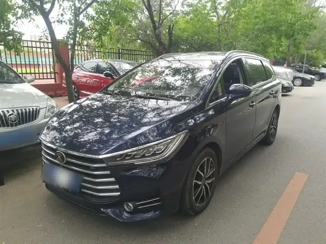 BYD Song MAX 2018 1.5T Auto Smart Connected Premium 7-Seater