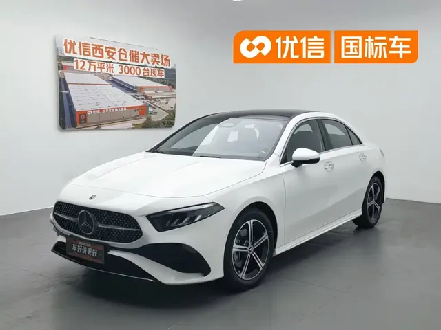 Mercedes-Benz A-Class 2025 A 200 L Fashion Edition