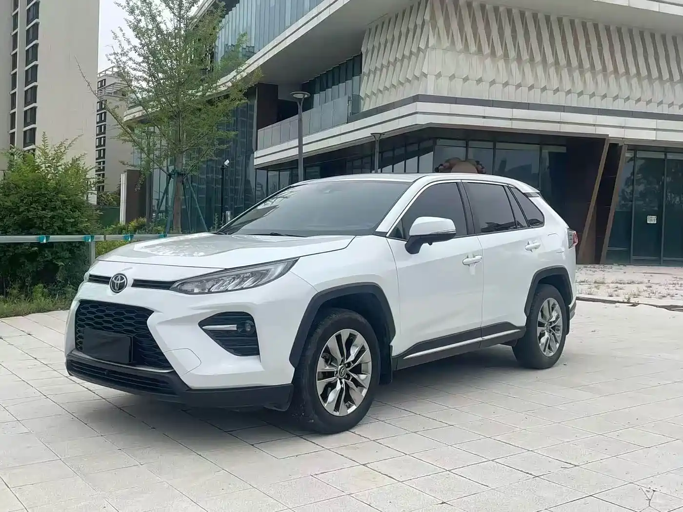 Toyota Wildlander 2021 2.0L CVT 2WD Luxury Edition