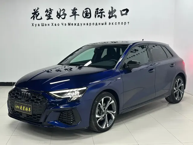 Audi A3 2023 Facelift Sportback 35 TFSI Fashion Sport