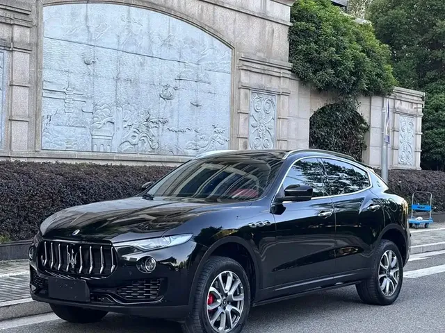 Maserati Levante 2021 3.0T Standard Edition