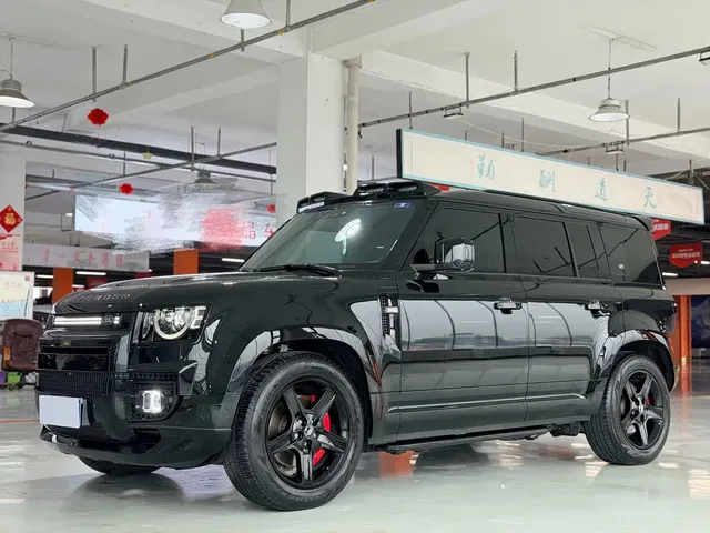 Land Rover Defender 2024 110 3.0T P400 X-DYNAMIC HSE