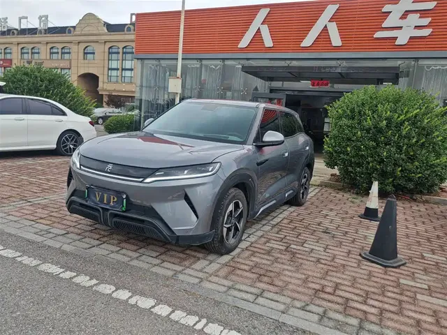BYD Yuan UP 2024 401KM Leading Edition