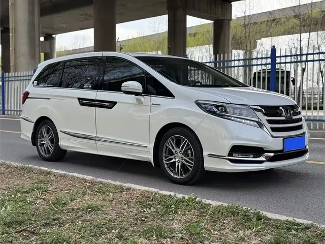 Honda Elysion 2019 2.0L Hybrid Supreme Edition