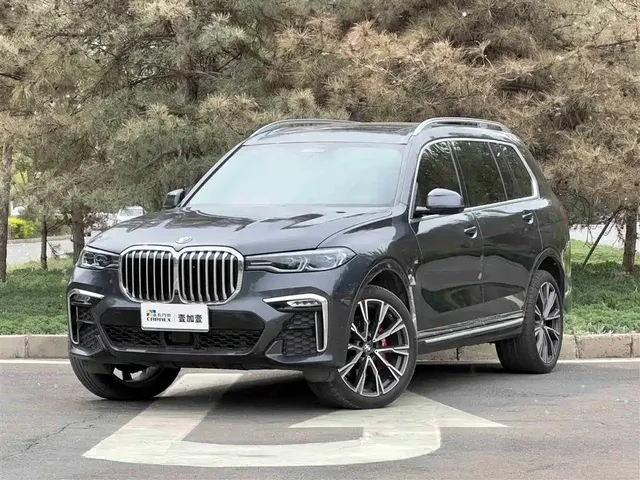 BMW X7 2021 Facelift xDrive40i Executive M Sport Package