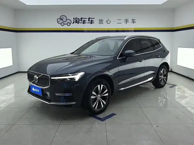 Volvo XC60 2024 B5 AWD Zhiyi Luxury Edition