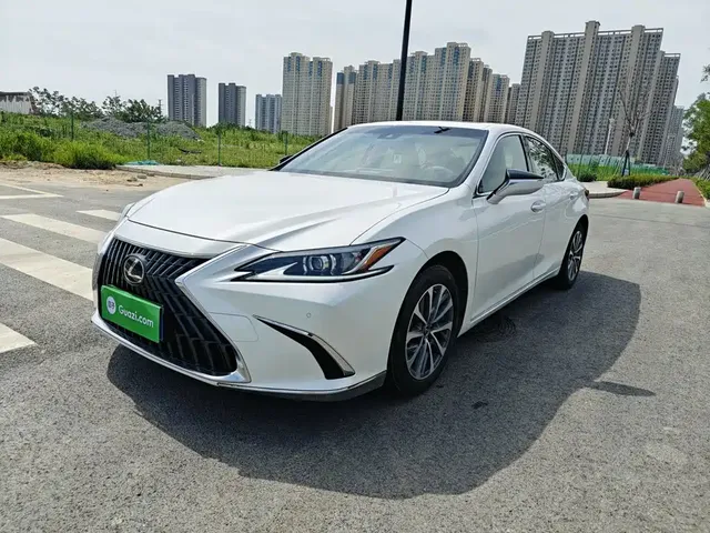 Lexus ES 2023 200 Excellence Edition