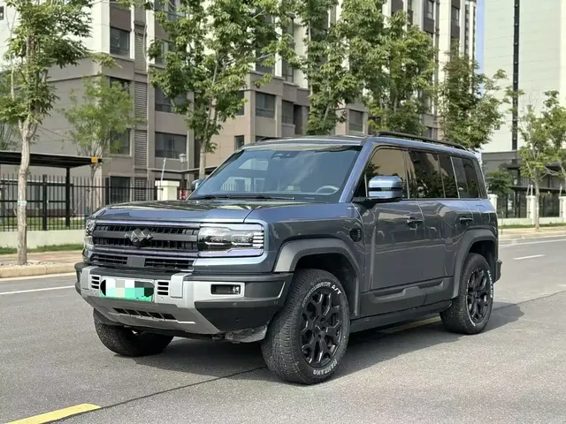 Fang Cheng Bao Leopard 5 2023 Yun Nian Flagship Edition