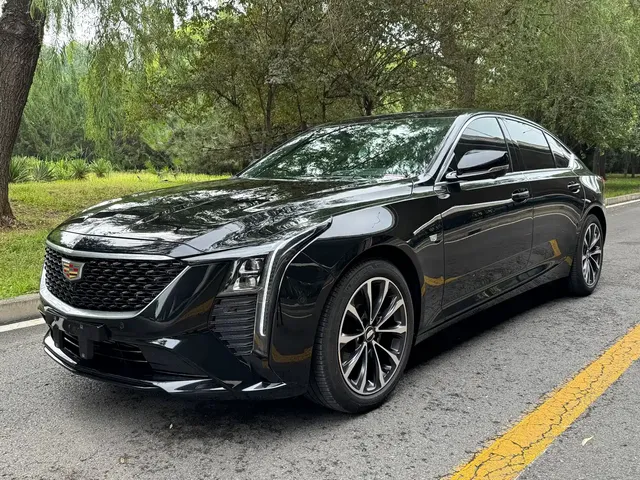 Cadillac CT5 2025 Model 28T Urban Sport Edition