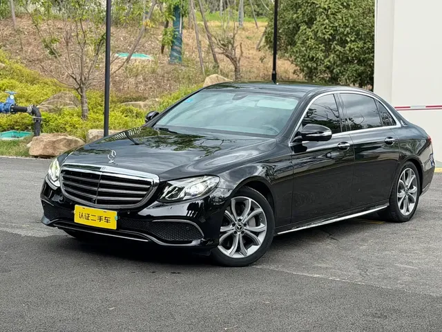 Mercedes-Benz E-Class 2020 E 300 L Sport Fashion Model