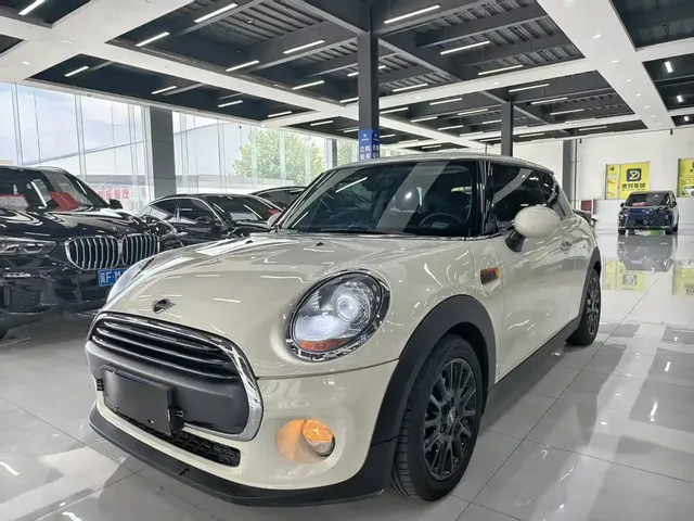 MINI MINI 2018 1.5T ONE PLUS