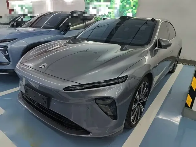 NIO ET7 2024 75kWh Executive Signature Edition