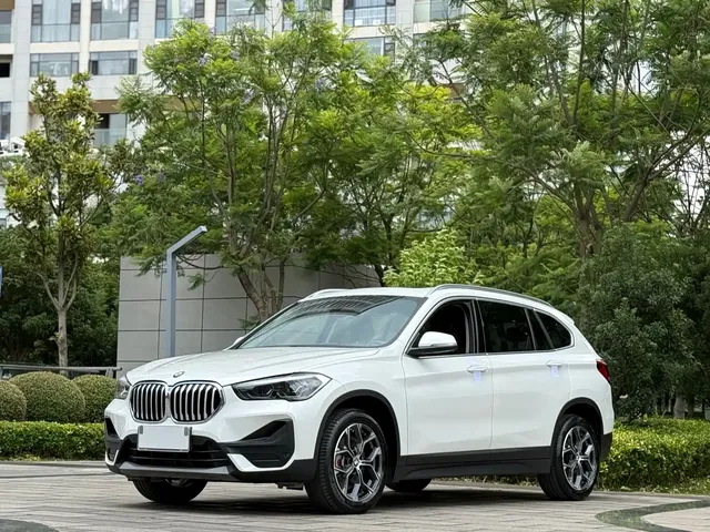 BMW X1 2021 sDrive25Li Leading