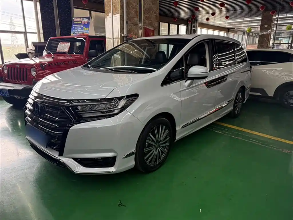 Honda Elysion 2024 2.0L e:HEV Luxury Edition