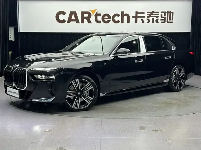 BMW 7 Series 2023 740Li Exclusive M Sport Package
