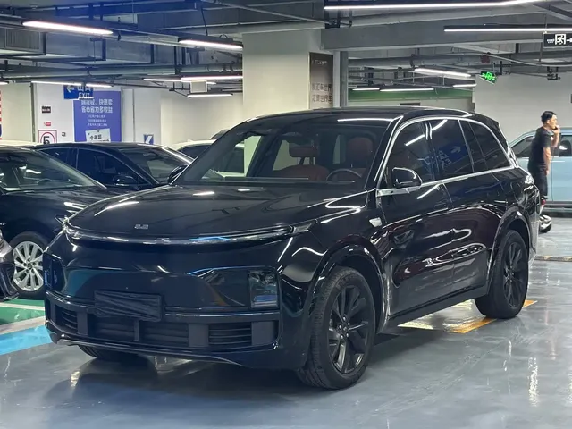 Li Auto Li L8 2024 Pro