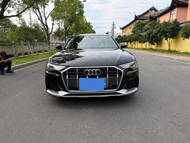 Audi A6 (Import) 2023 Model allroad quattro 55 TFSI Premium Off-road Version