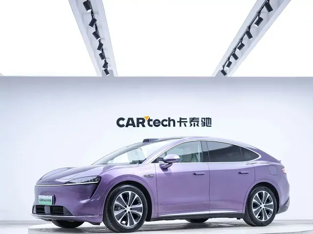 Zhijie Luxeed R7 2025 Extended Range 251km Max