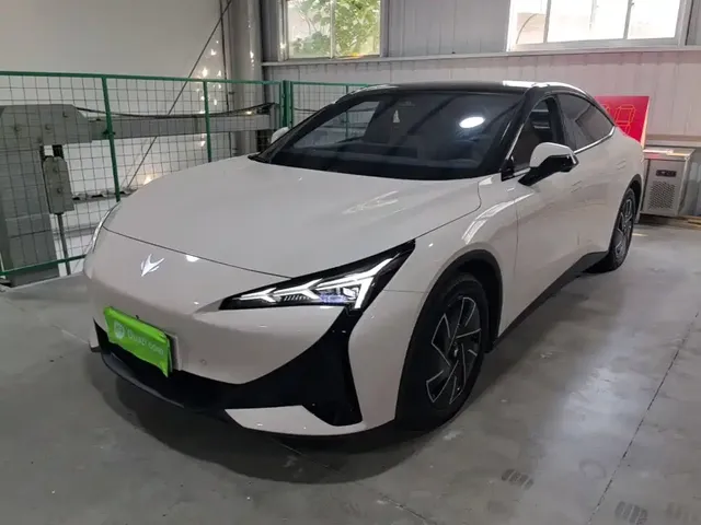 ARCFOX Alpha S5 2024 560PRO 185kW