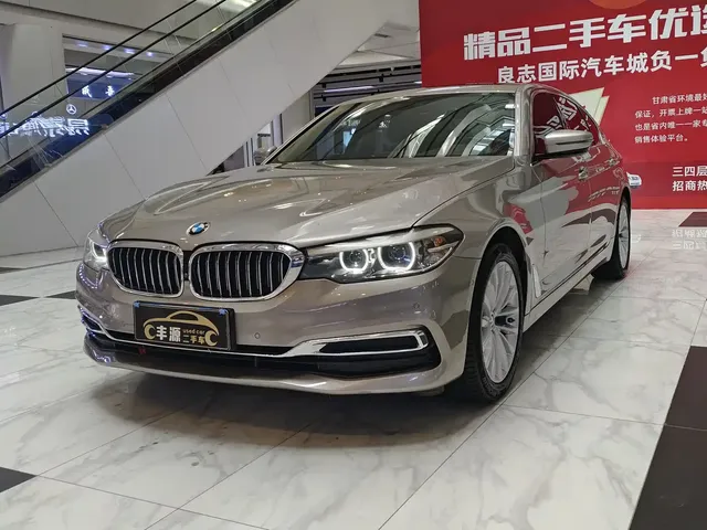 BMW 5 Series 2020 525Li Luxury Package