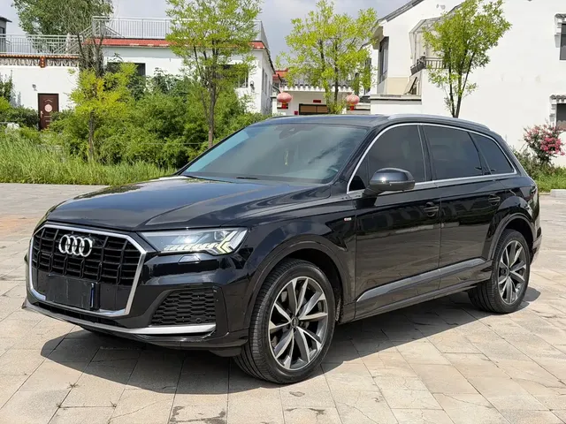 Audi Q7 2021 55 TFSI quattro S line Sport
