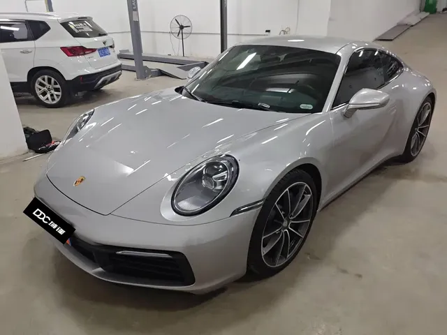 Porsche 911 2023 Carrera 3.0T
