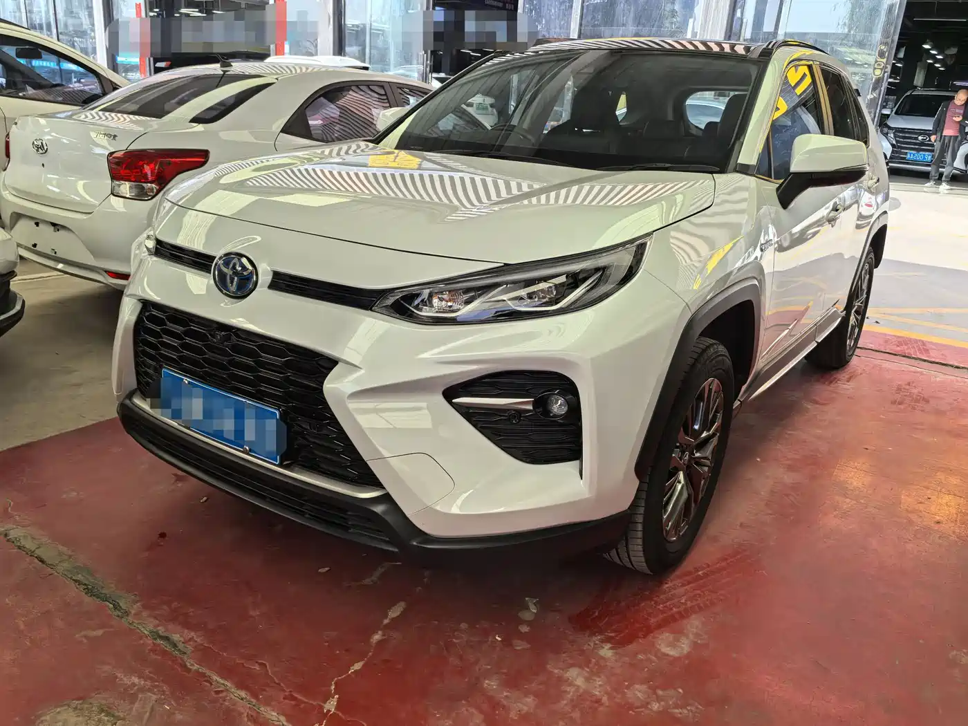 Toyota Wildlander 2023 Hybrid 2.5L E-CVT AWD Premium Edition