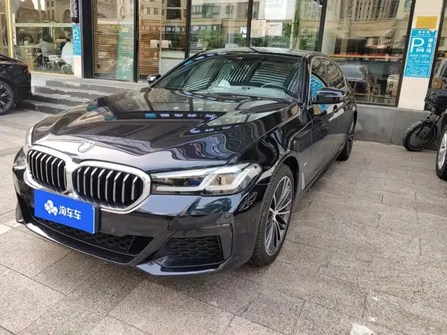 BMW 5 Series 2023 Facelift 530Li Leading M Sport Package
