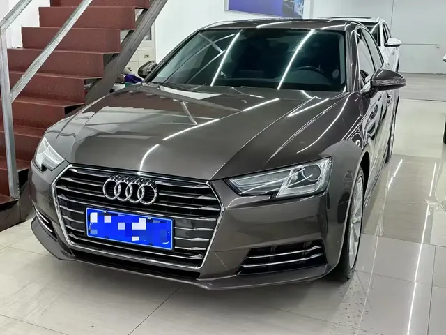 Audi A4L 2018 30th Anniversary 40 TFSI Progressive