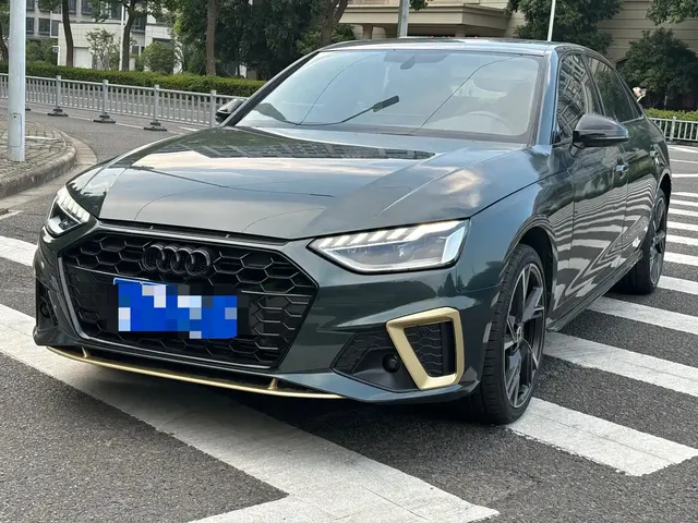 Audi A4L 2024 40 TFSI Luxury Dynamic