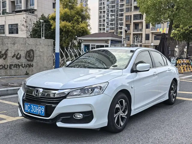 Honda Accord 2016 2.0L Comfort Edition