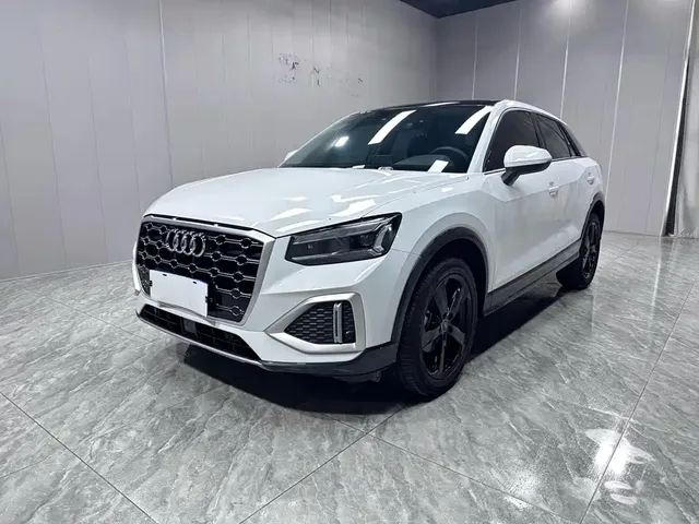 Audi Q2L 2022 35 TFSI Fashion Dynamic