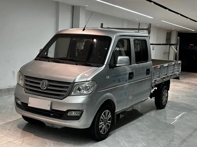 Dongfeng Xiaokang DFSK C32 2020 Model 1.6L Standard SFG16