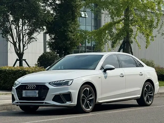 Audi A4L 2022 40 TFSI Fashion Dynamic