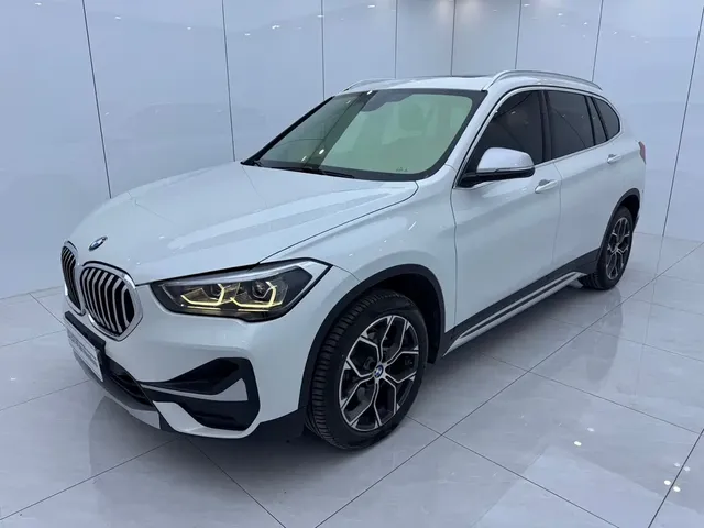 BMW X1 2022 sDrive20Li Premium