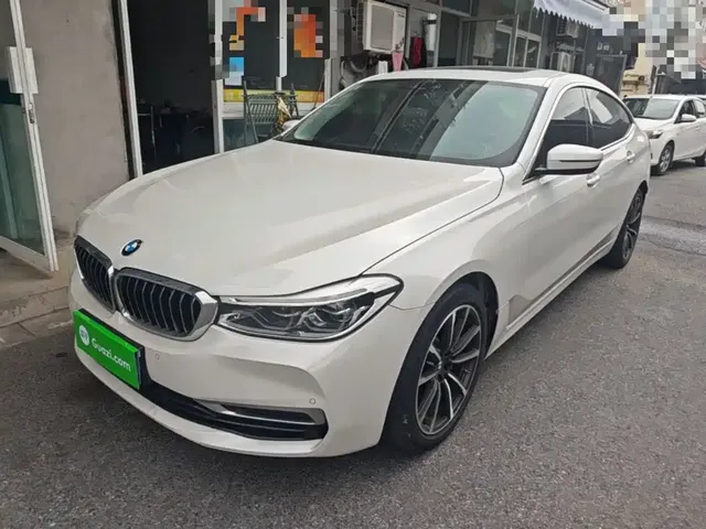 BMW 6 Series GT 2019 630i Luxury Design Package