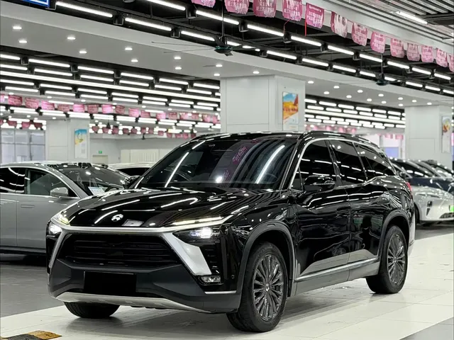 NIO ES8 2022 Model 75kWh 6-Seater