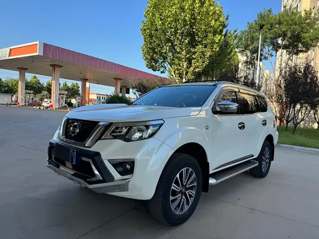 Nissan Terra 2018 2.5L Manual 2WD Premium