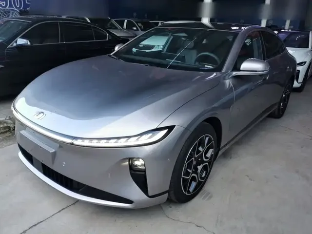 Changan Qiyuan A07 2025 Ultra Long Blue Whale BEVt730 Flagship
