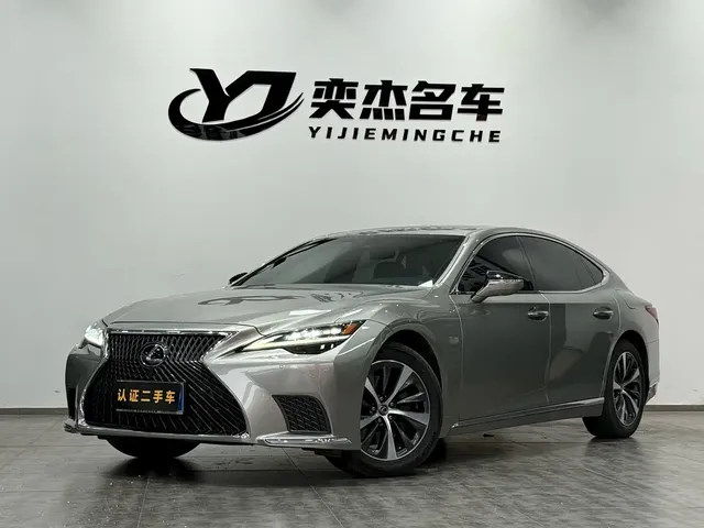 Lexus LS 2021 500h Excellence Edition