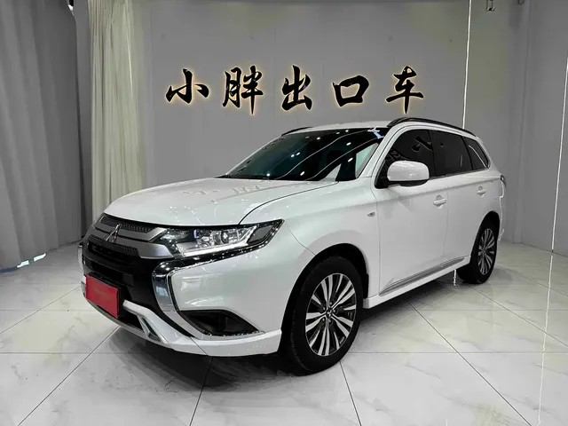 Mitsubishi Outlander 2021 Facelift 2.0L 2WD Comfort Edition 5-Seater