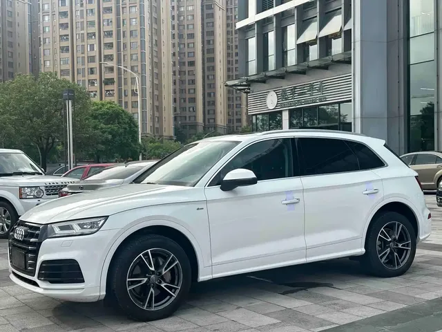 Audi Q5L 2018 40 TFSI Prestige Fashion (China V)