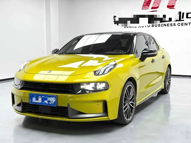 Lynk & Co 03 2020 03+ 2.0TD Auto Wind Master Edition