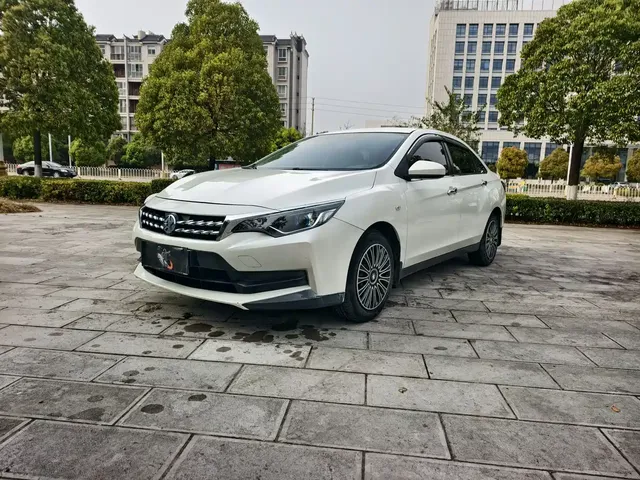 Venucia D60 2020 1.6L Entry Manual Comfort Edition