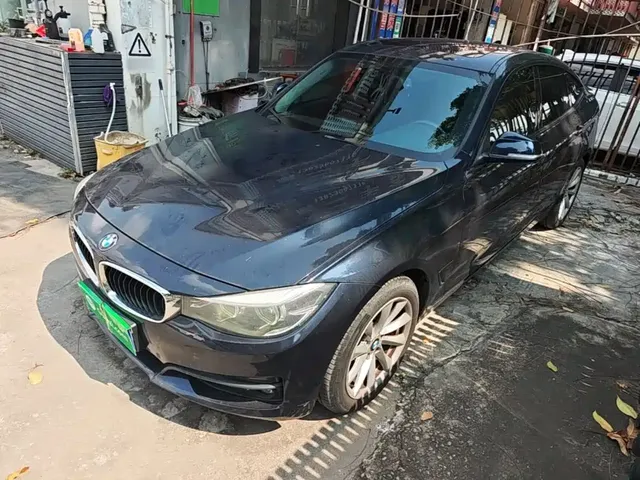 BMW 3 Series GT 2018 320i Fashion