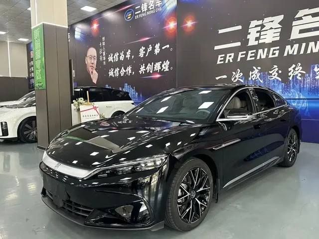BYD Han 2025 DM-i 125KM Honor