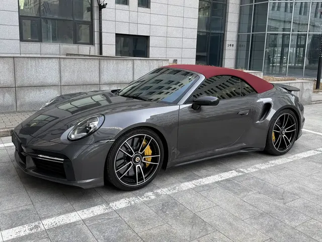 Porsche 911 2020 Turbo S Cabriolet 3.7T