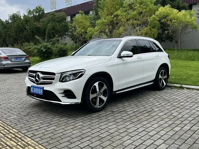 Mercedes-Benz GLC 2018 GLC 260 4MATIC Luxury