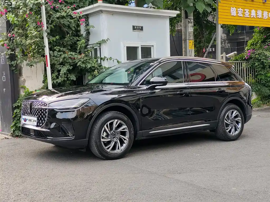 Lincoln Adventurer 2024 2.0T FWD Exclusive Edition